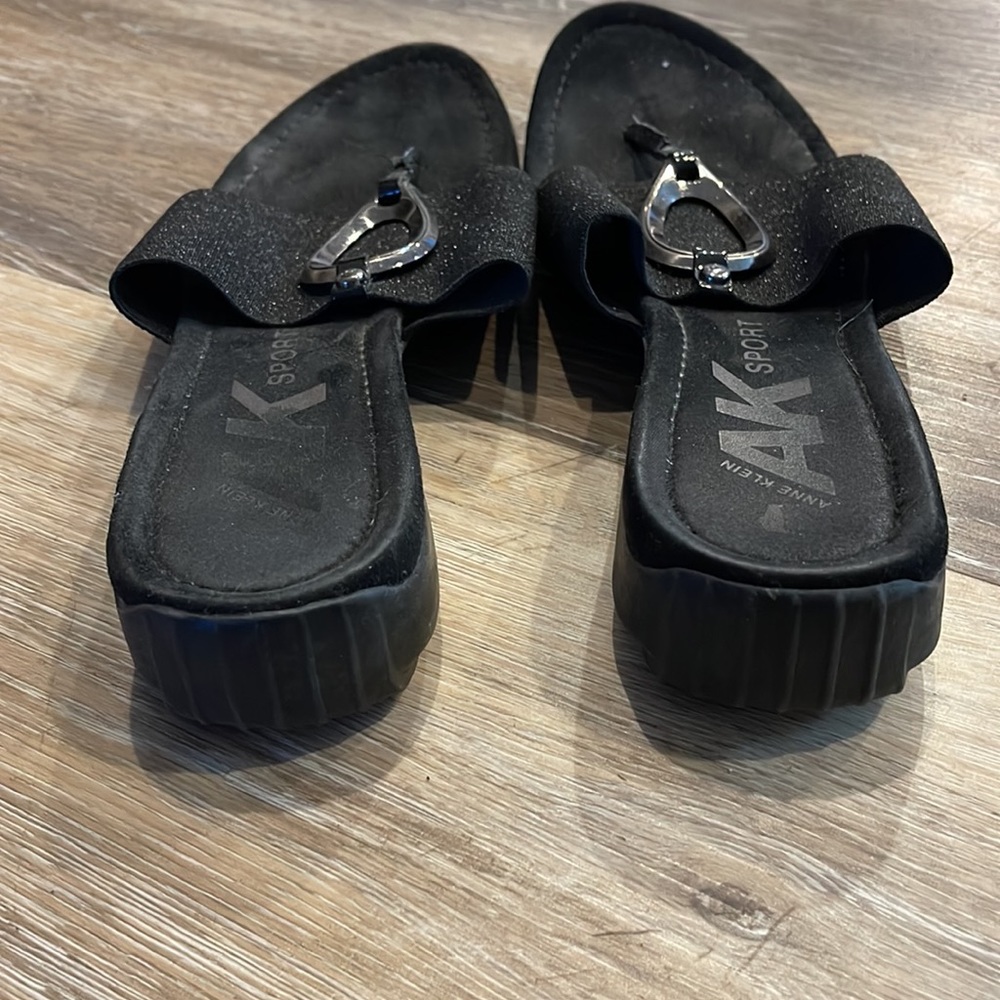 Black sandal - Picture 3 of 6